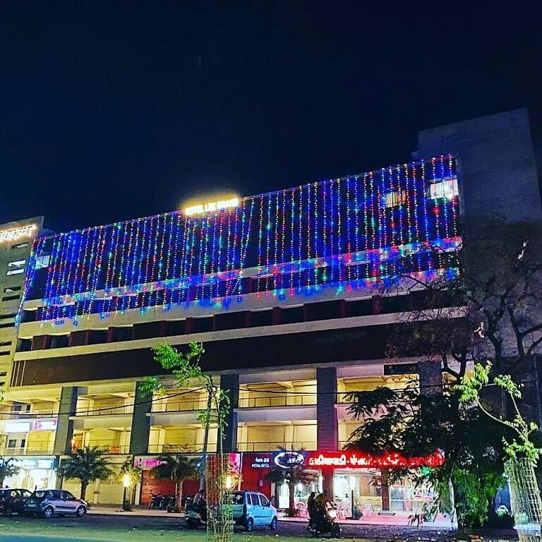 Hotel Legrand.Inn Ahmedabad Exterior foto